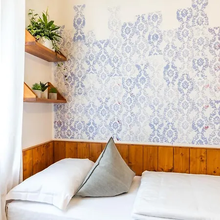 Maison d'hôtes Sleep In 3*