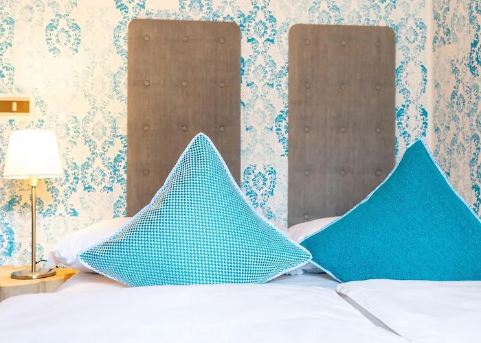 Sleep In Guest house 3*